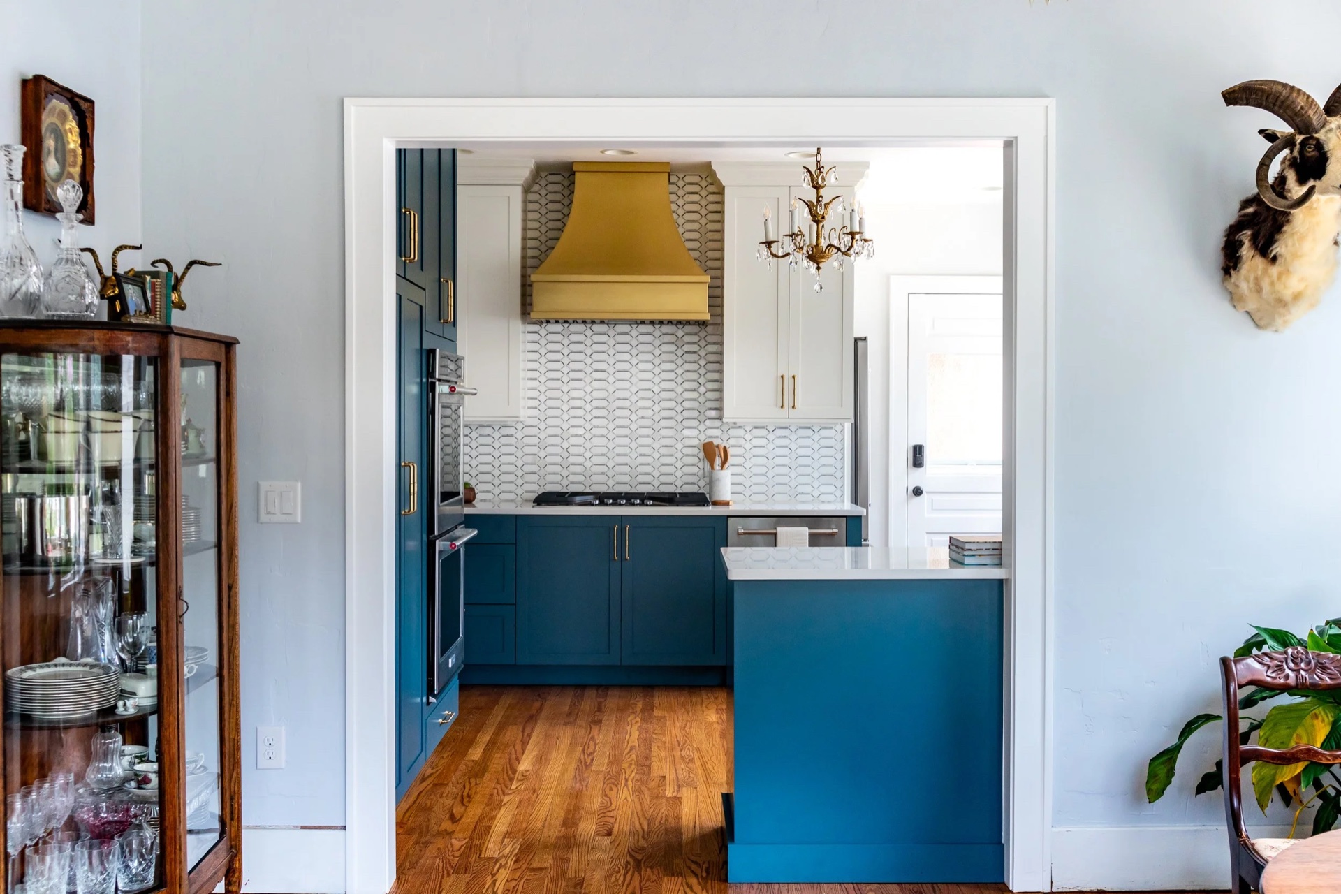 Signature Oklahoma City kitchen by a karen black company